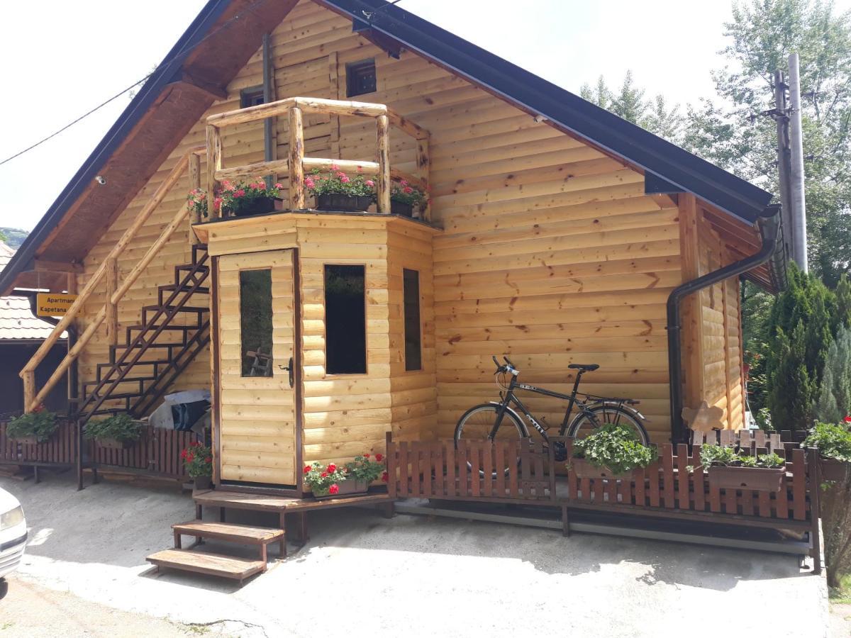 Apartman "Kapetana Luka" Ljubovija 외부 사진